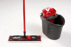 Набір для прибирання Vileda Ultramax XL - плоска швабра та відро